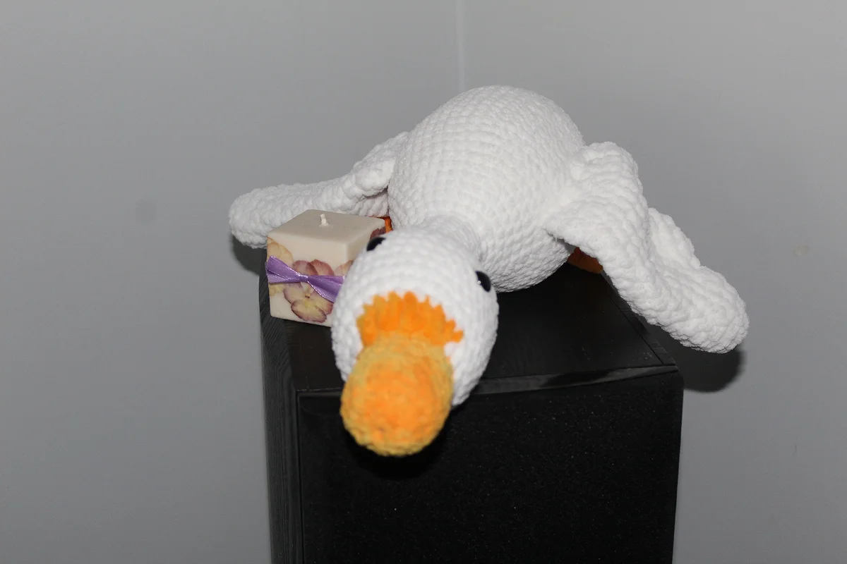 Large crochet goose